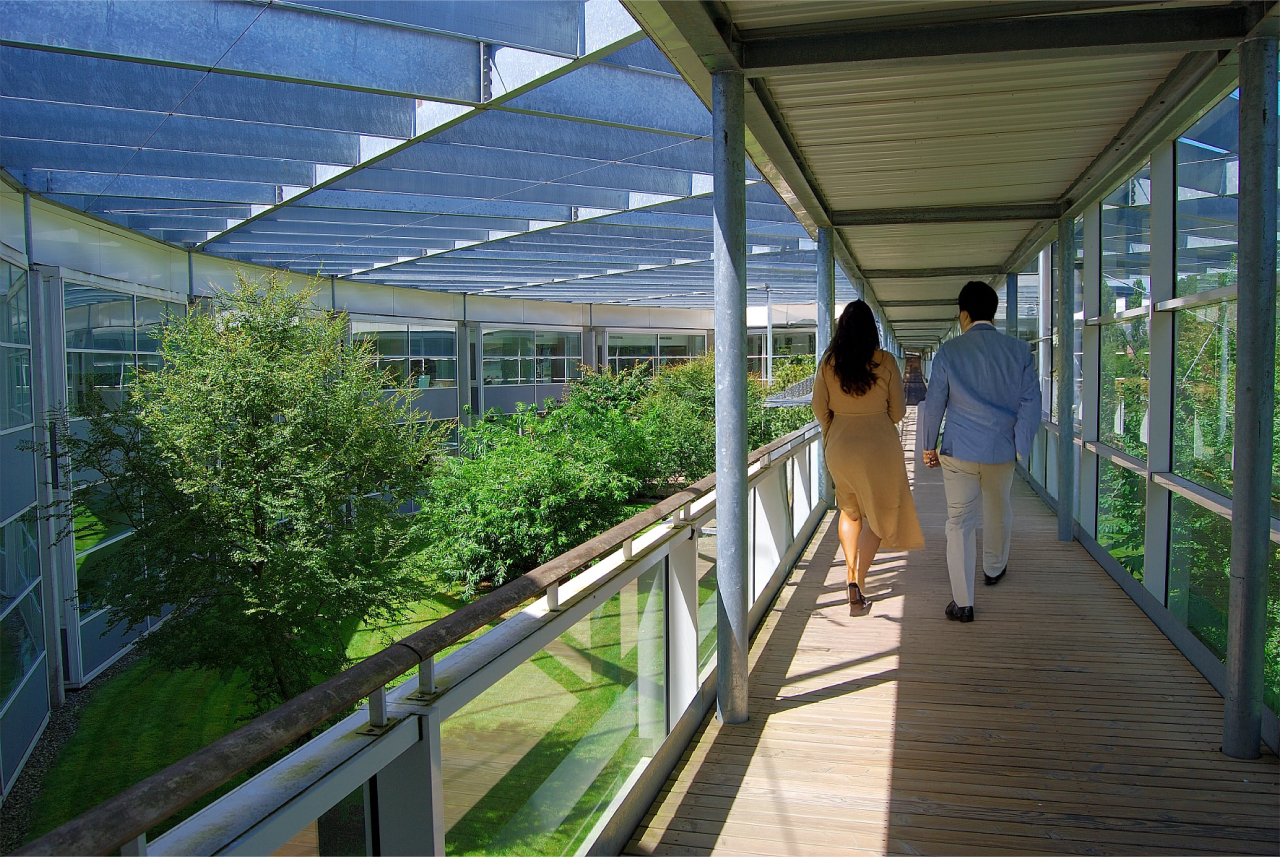 La passerelle RAGT du siège social